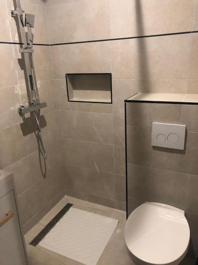 Appartement Avec Spa-Avril A Sept-Camargue 4 Personnes Saint-Laurent-dʼAigouze Eksteriør billede