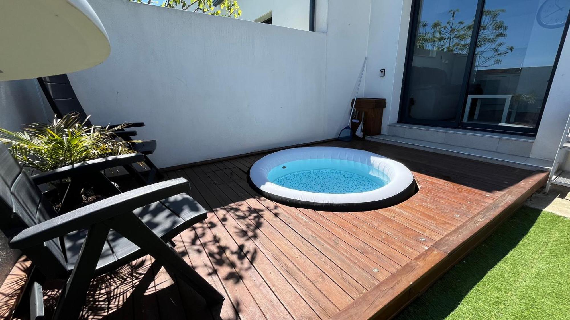 Appartement Avec Spa-Avril A Sept-Camargue 4 Personnes Saint-Laurent-dʼAigouze Eksteriør billede